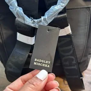 Badgley Mischka | Bags | Nwt Badgley Mischka Big Diamond  display picture 1